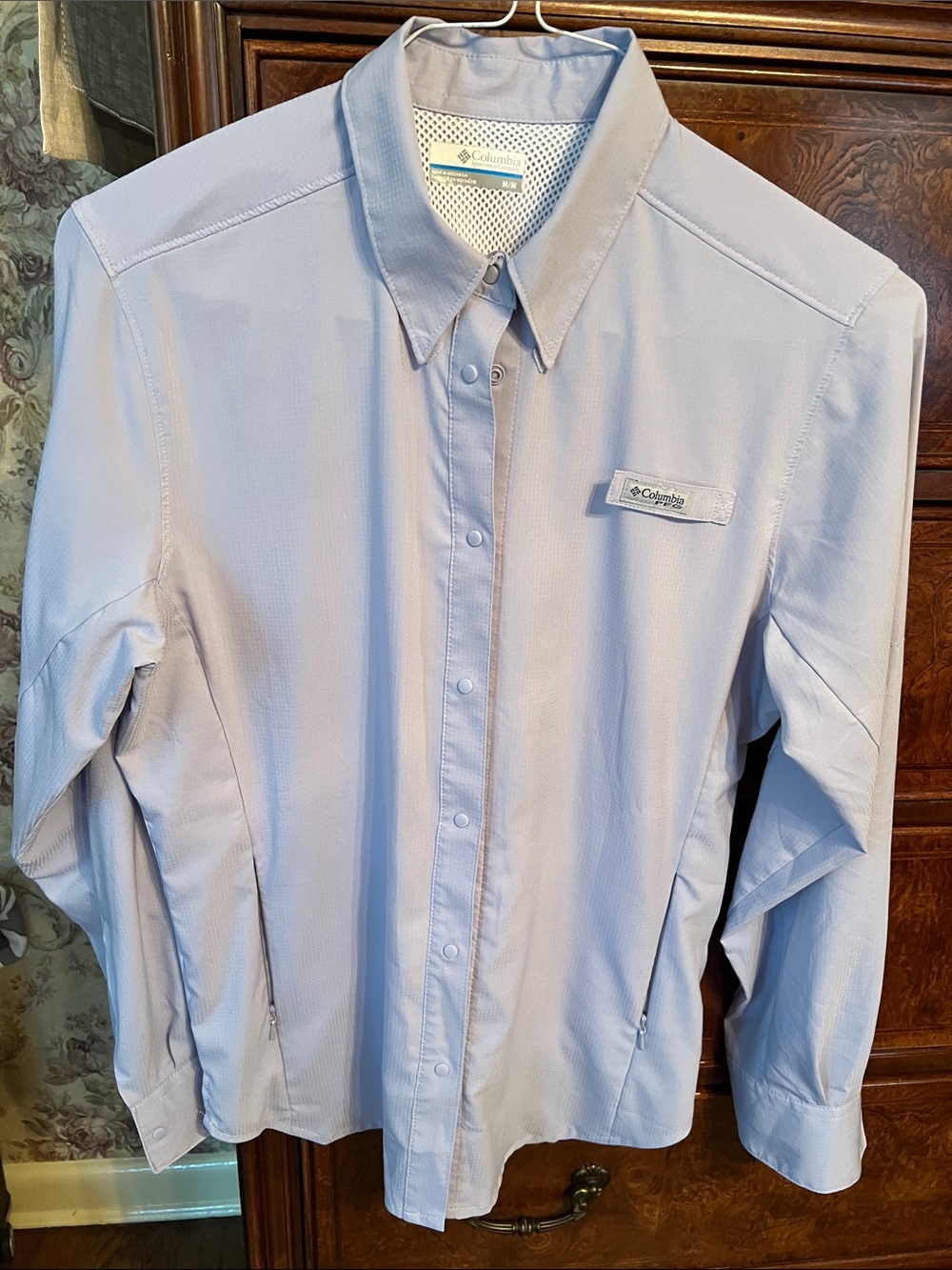 Columbia Women’s Lilac Button-Down Performance Shirt